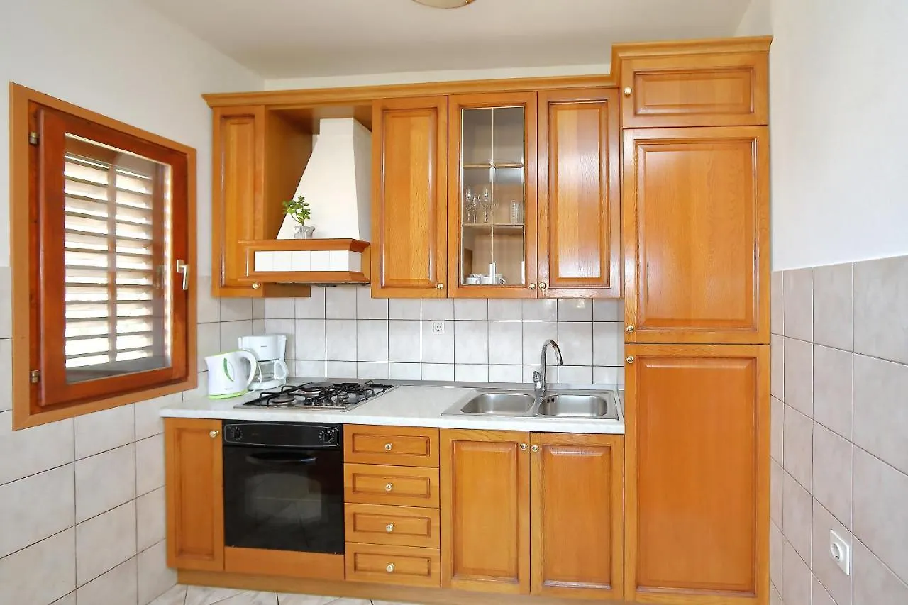 Apartmani Bruno Gostinjska kuća