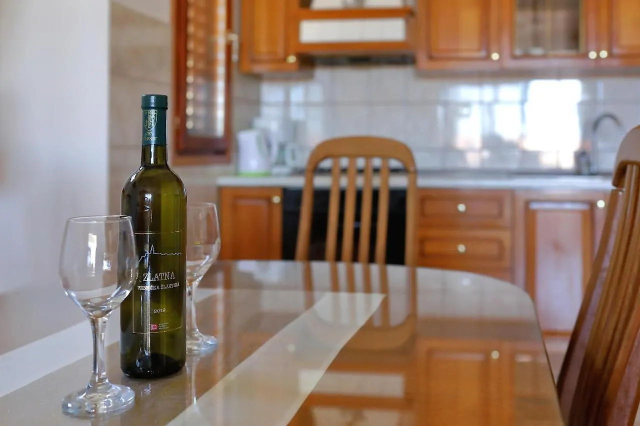 Apartmani Bruno Croatia