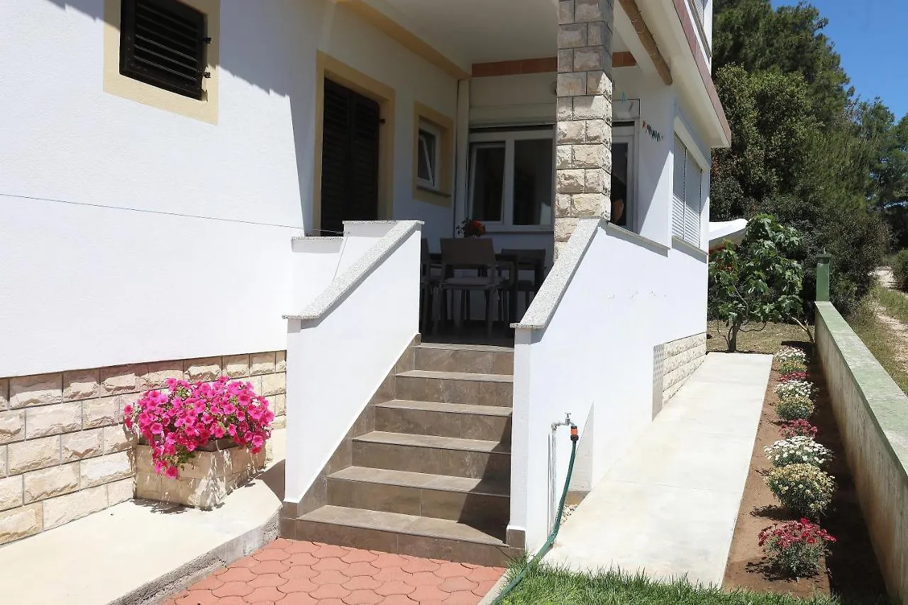 Apartmani Bruno Gostinjska kuća Bibinje