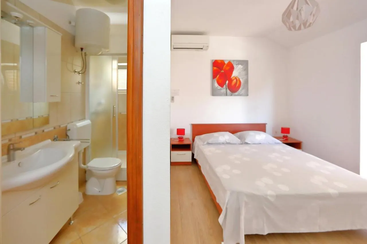 Gostinjska kuća Apartmani Bruno